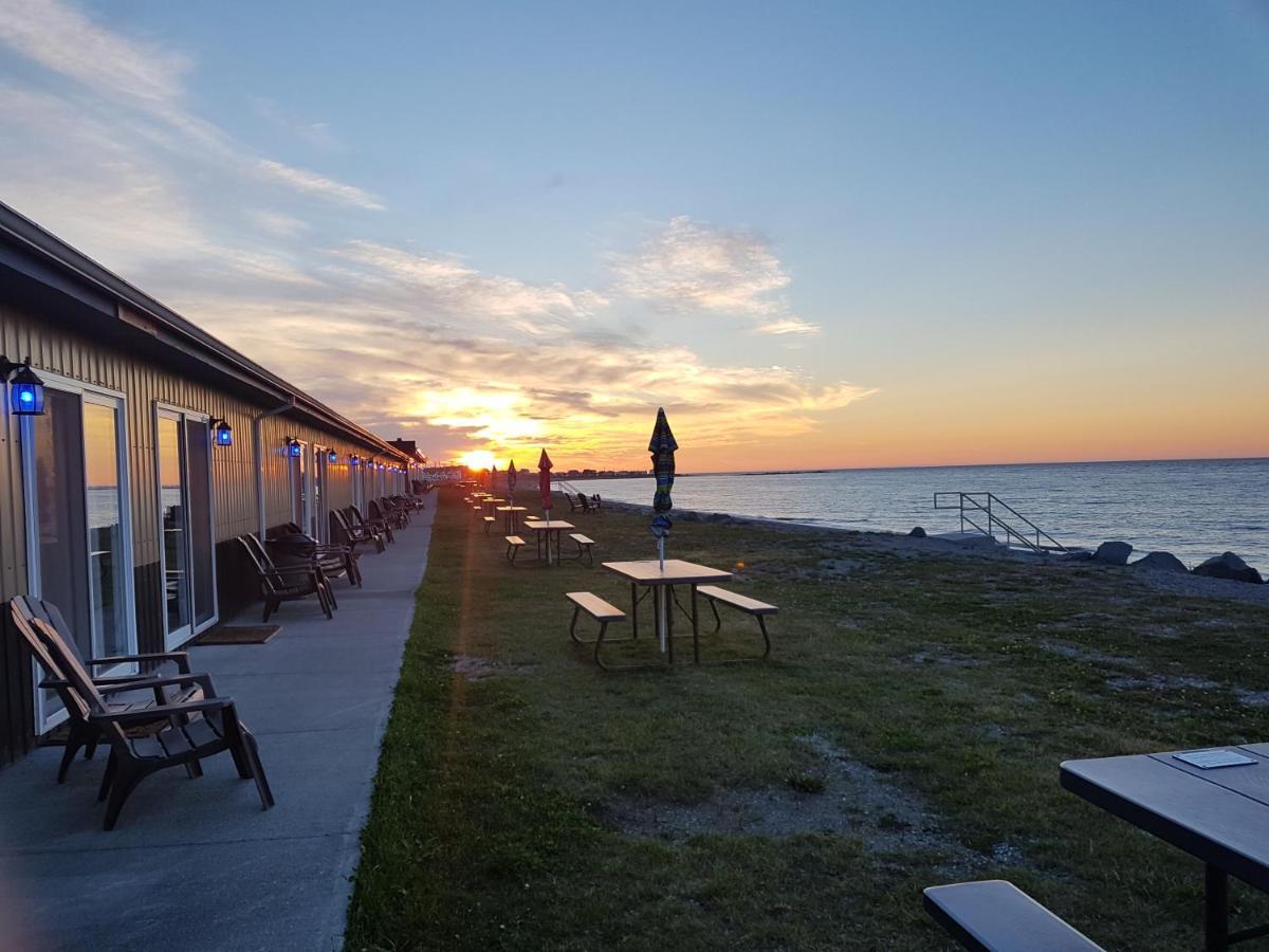 Manoir Sur Mer Sainte Anne-des-Chênes エクステリア 写真